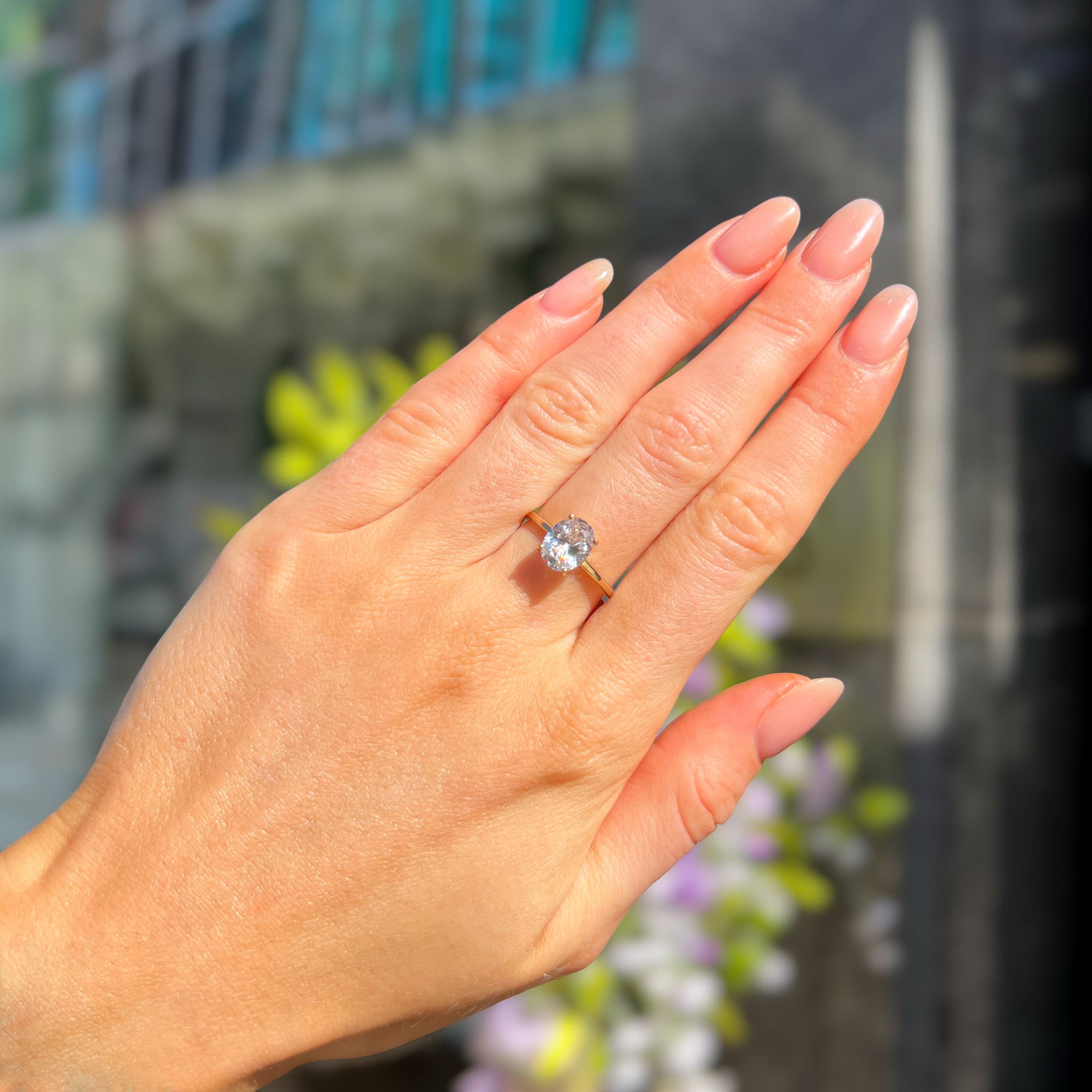 Oval Cut Claw Set Solitaire Cubic Zirconia 9ct Yellow Gold Ring | Size N