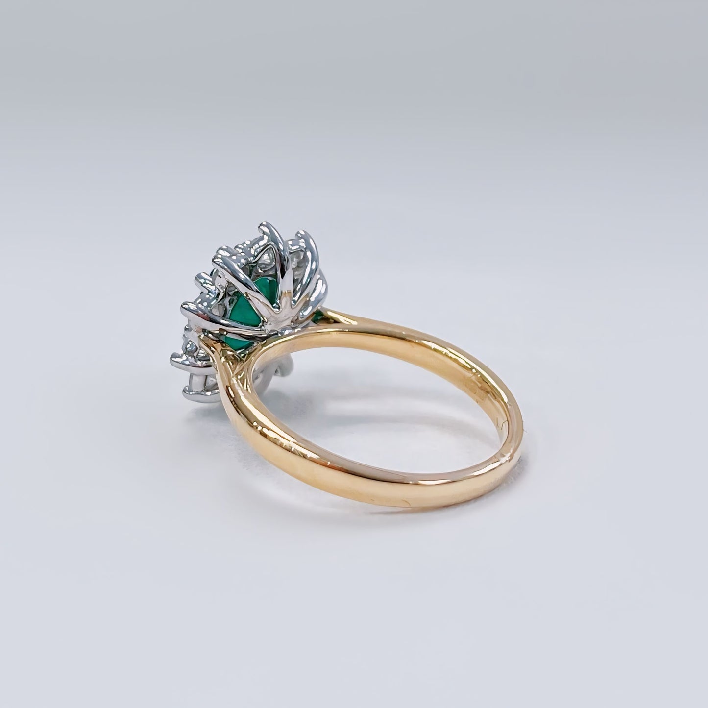 Classic 18ct Yellow Gold Emerald and Diamond Cluster Ring - M 1/2