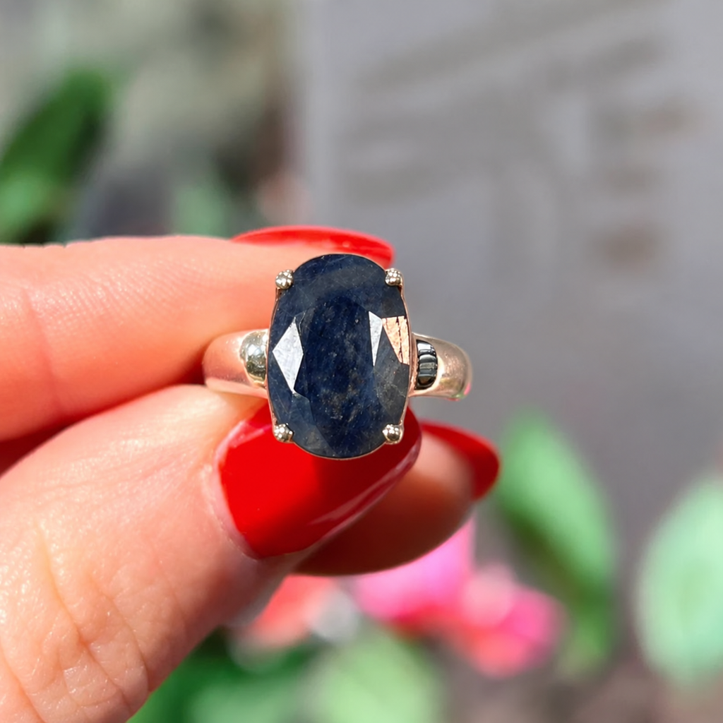 Blue Sapphire Sterling Silver Claw Set Oval Cut l Ring | Size P