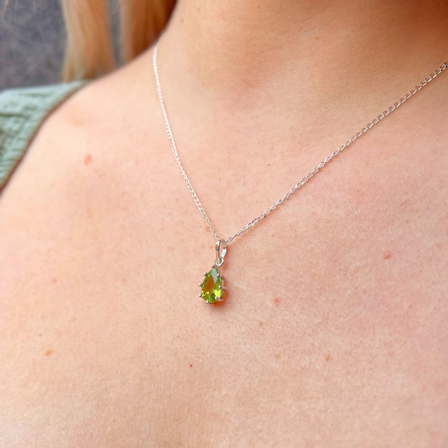 Classy Sterling Silver Pear-Shaped Claw-Set Peridot Necklace