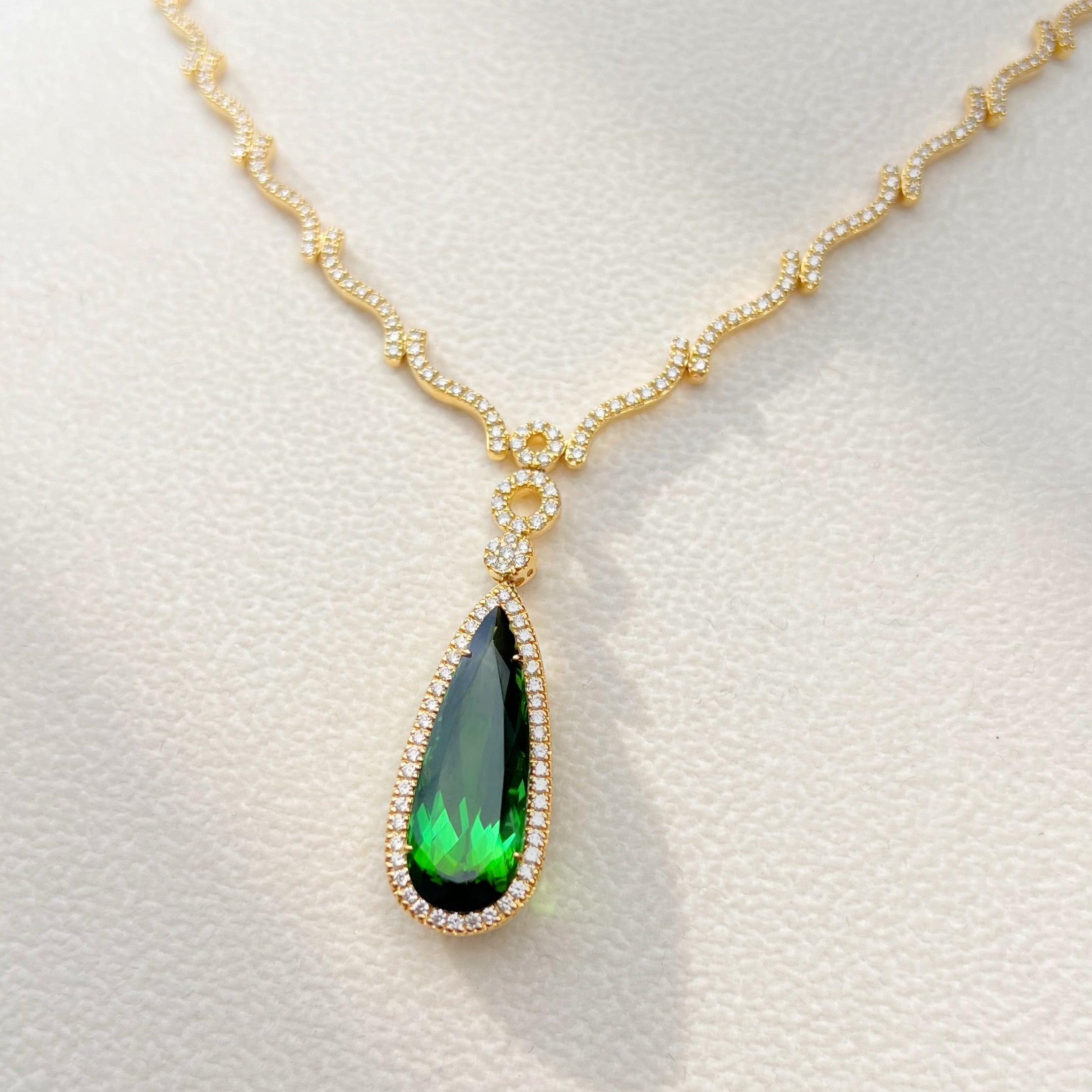 8.78ct Tourmaline and Diamond 18ct Yellow Gold Teardrop Necklace