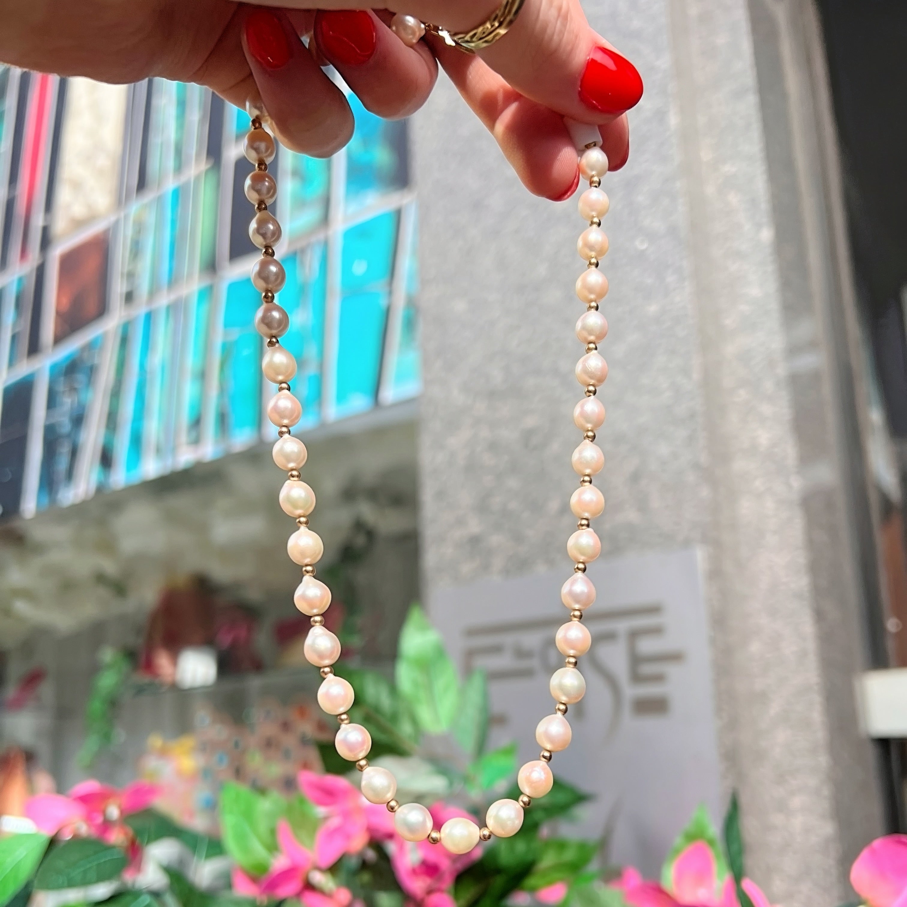 Vintage Pearl 9ct Yellow Gold Beaded Necklace