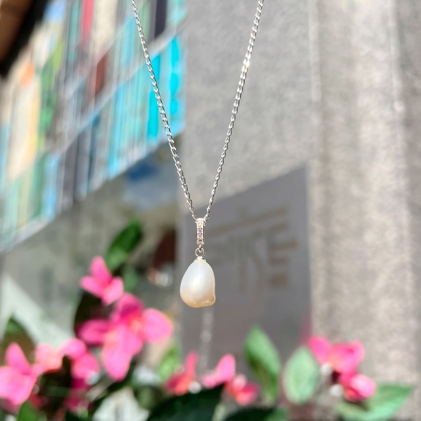 Elegant Sterling Silver Pearl and Cubic Zirconia Droplet Necklace