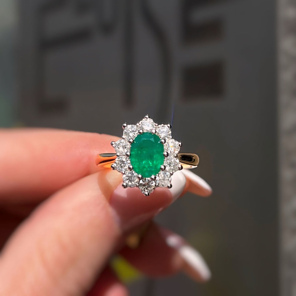 Classic Emerald and Diamond 18ct Yellow Gold Cluster Ring | Size M ½