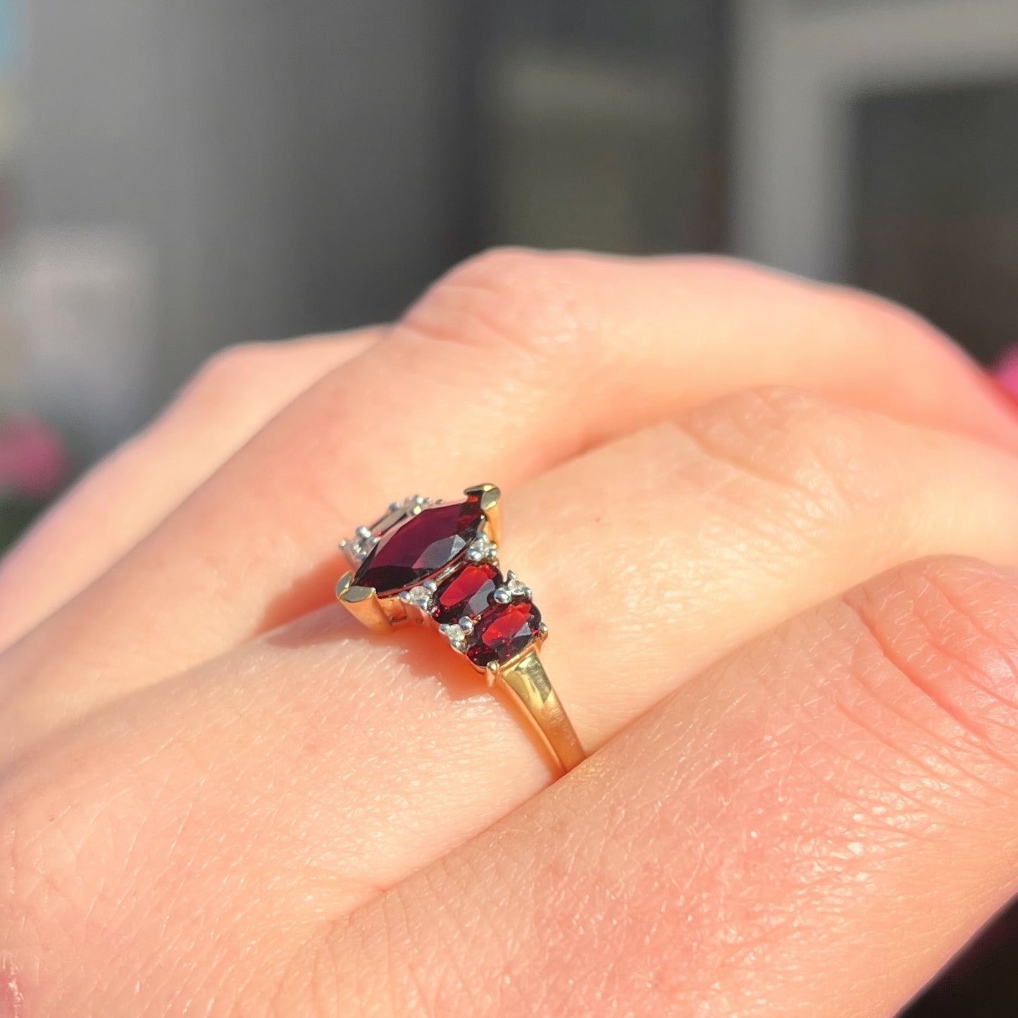 Vintage 9ct Yellow Gold Garnet and Diamond Dress Ring - Size N