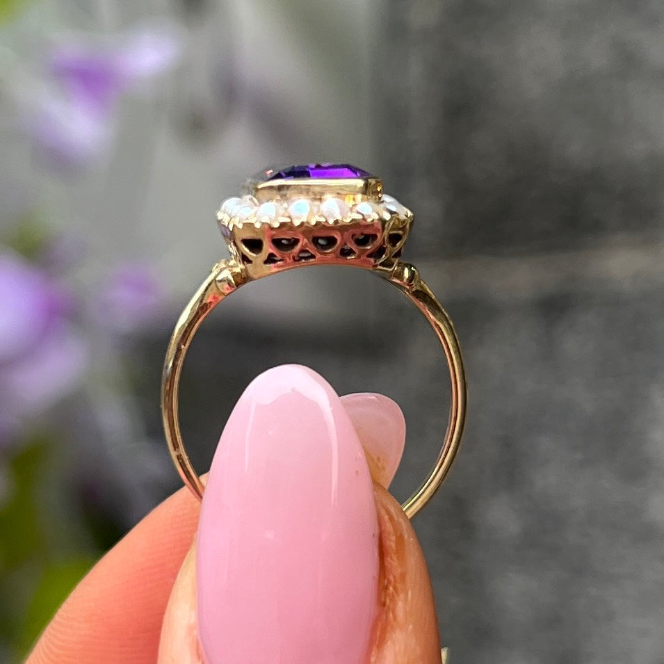 Amethyst & Pearl 9ct Yellow Gold Ring | Size N
