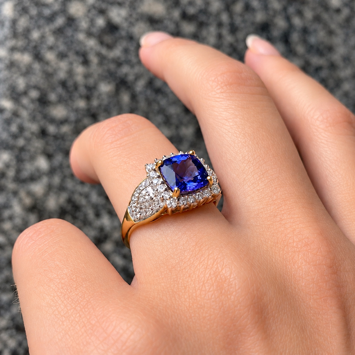 Vintage Indigo Tanzanite and Diamond 18ct Yellow Gold Cluster Chunky Ring | Size N