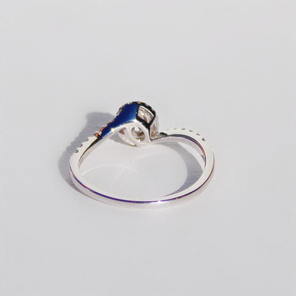 Diamond Twist 18ct White Gold Engagement Ring | Size O
