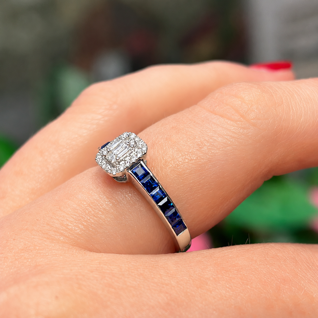 Sapphire and Diamond 18ct White Gold Modern Cluster Ring | Size O