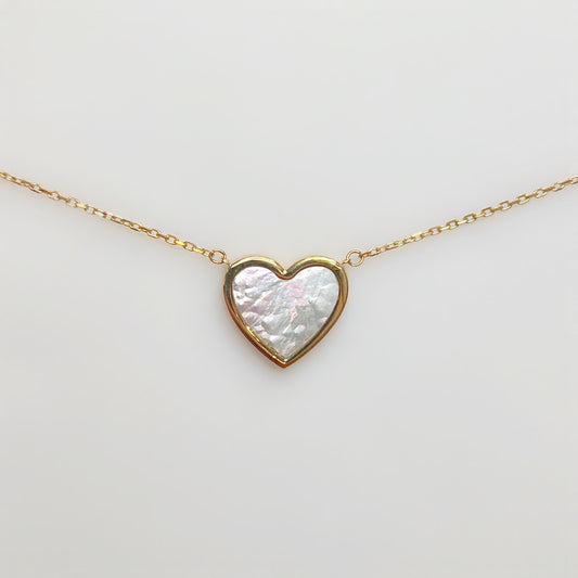 Shimmering 9ct Yellow Mother of Pearl Heart Necklace