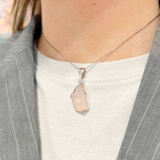 Pink Rose Quartz Sterling Silver Pendant & Chain