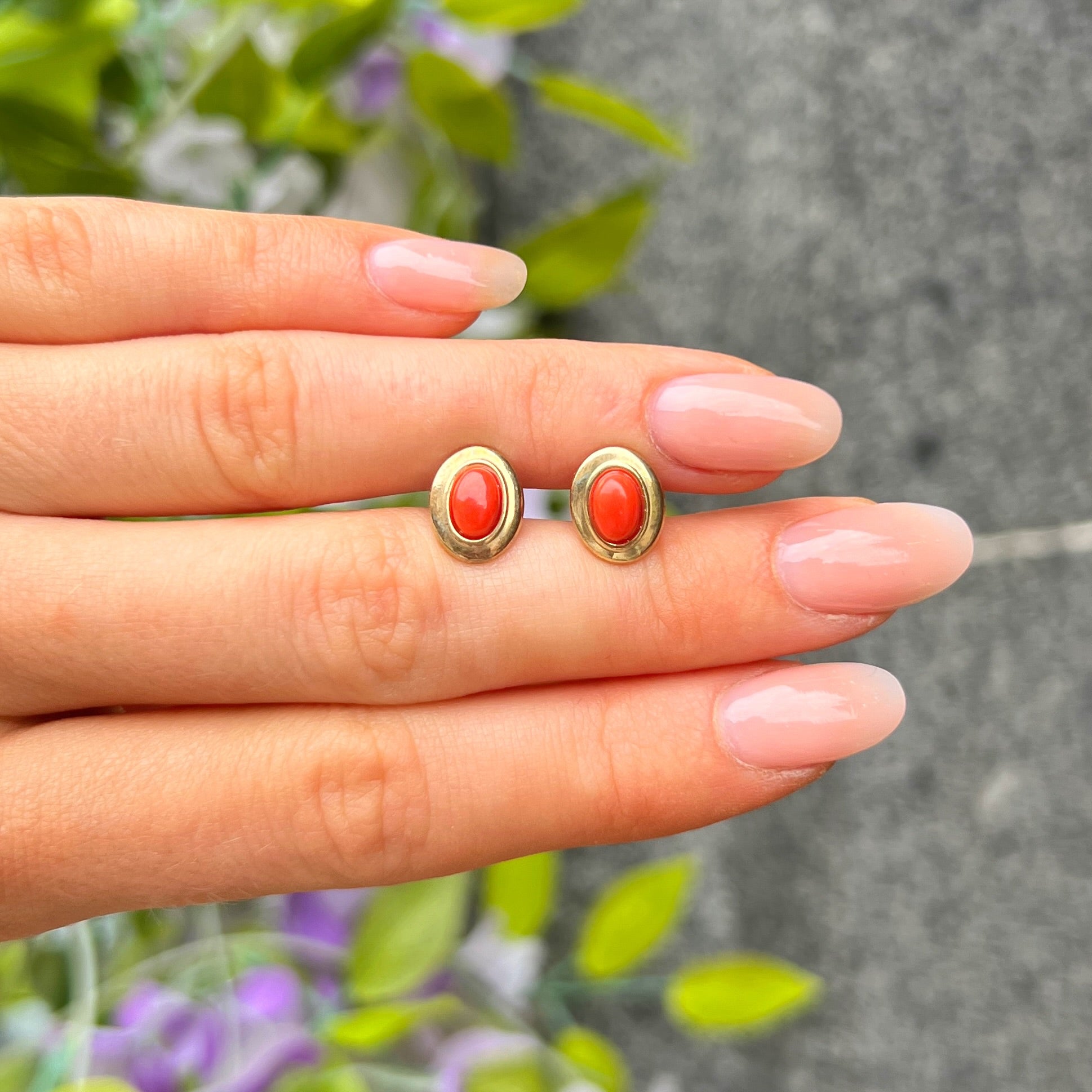 Rare Oval Coral 9ct Yellow Gold Stud Earrings