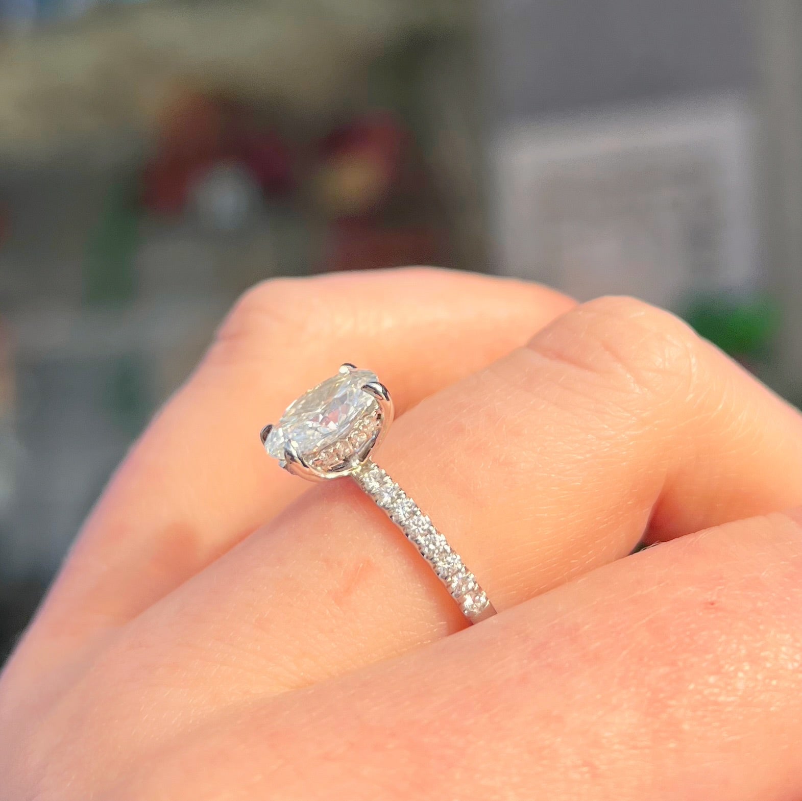 Oval-Cut Lab-Grown Diamond Platinum Engagement Ring | Size L ½