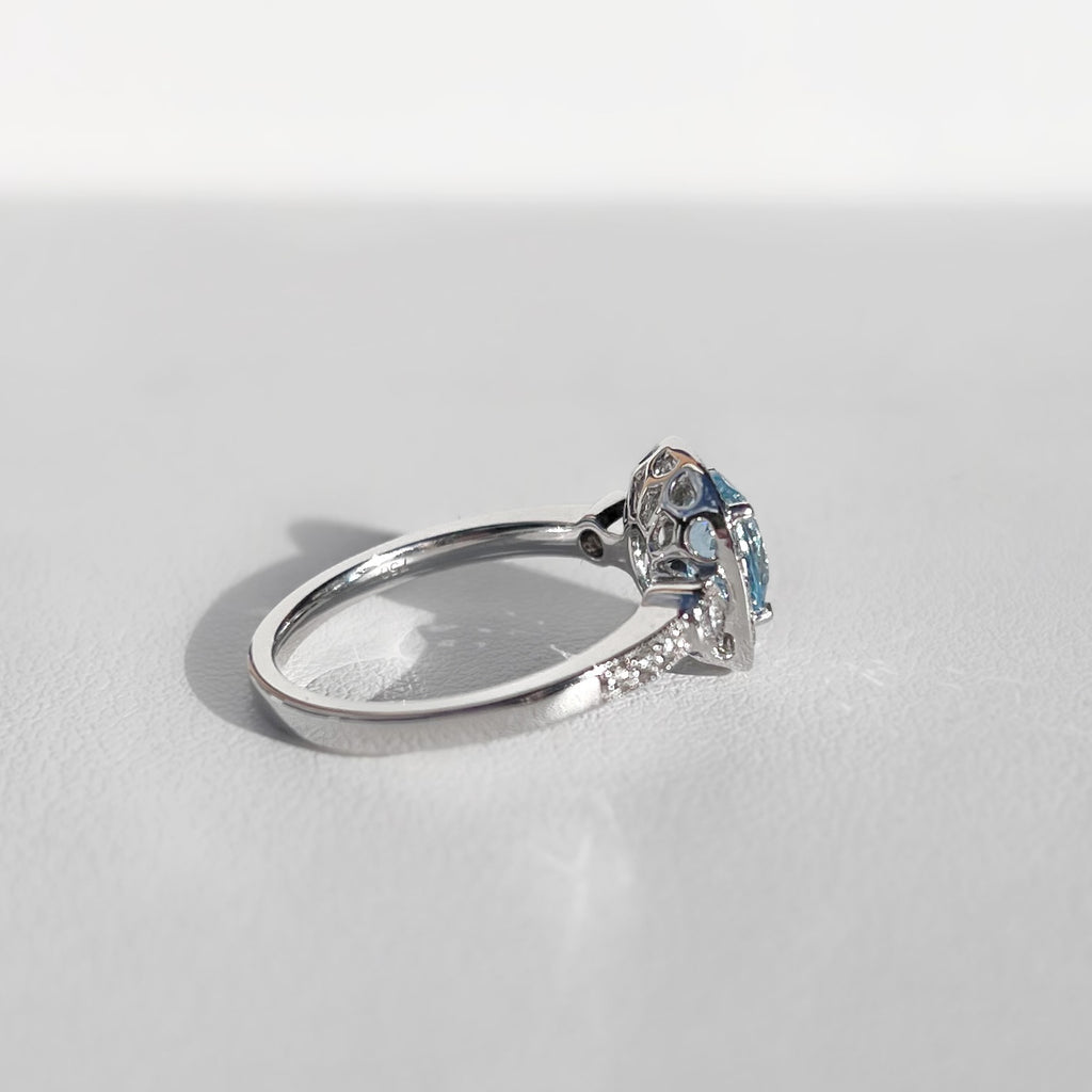 Aquamarine and Diamond 18ct White Gold Ring | Size M ½