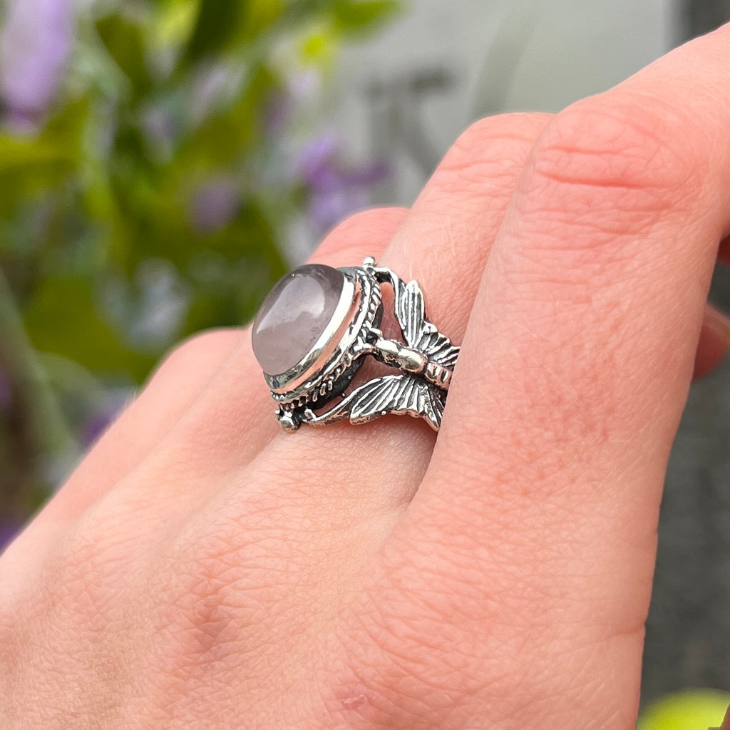 Butterfly Shoulder Rose Quartz Sterling Silver Ring | Size R