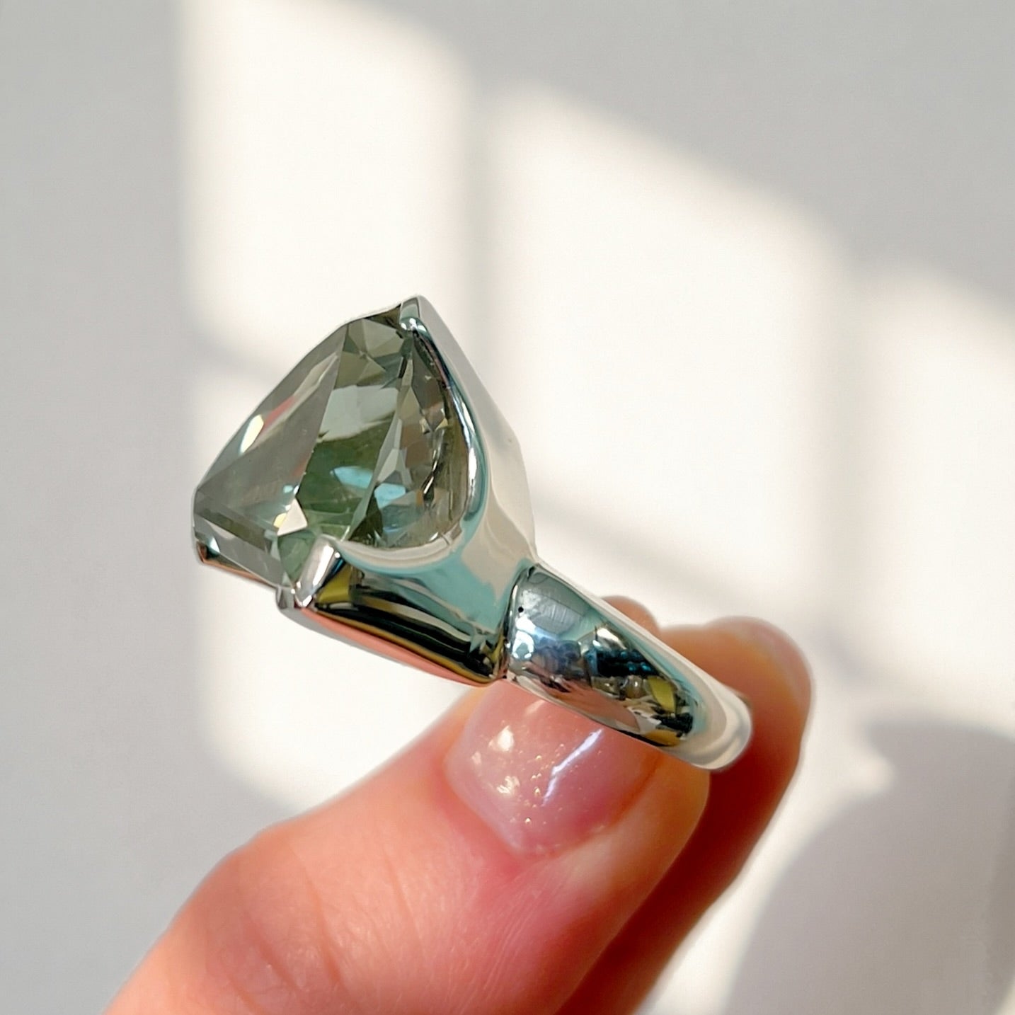Chunky Sterling Silver Trillion-Cut Green Amethyst Cocktail Ring - Size R ½