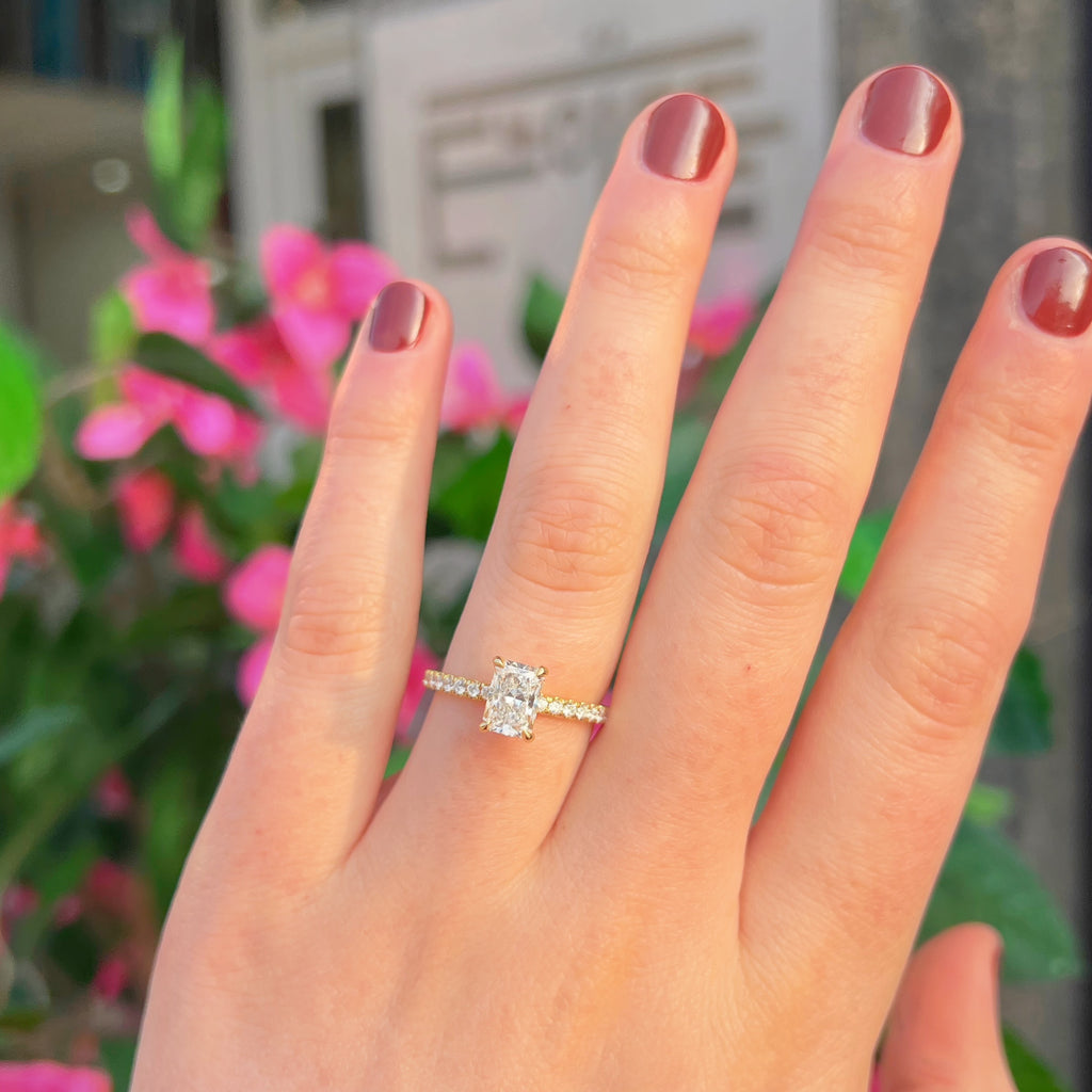 Radiant-Cut Lab-Grown Diamond 18ct Yellow Gold Engagement Ring | Size N