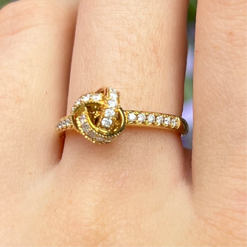 Diamond 18ct Yellow Gold Knot Ring | Size M