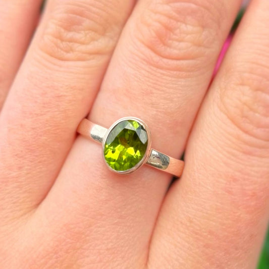 Sterling Silver Oval Peridot Soliatire Ring - Size T
