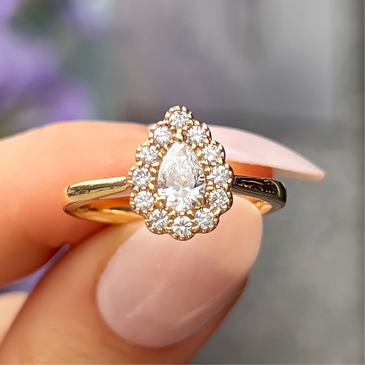 Pear Shaped Diamond 18ct Yellow Gold Ring | Size M