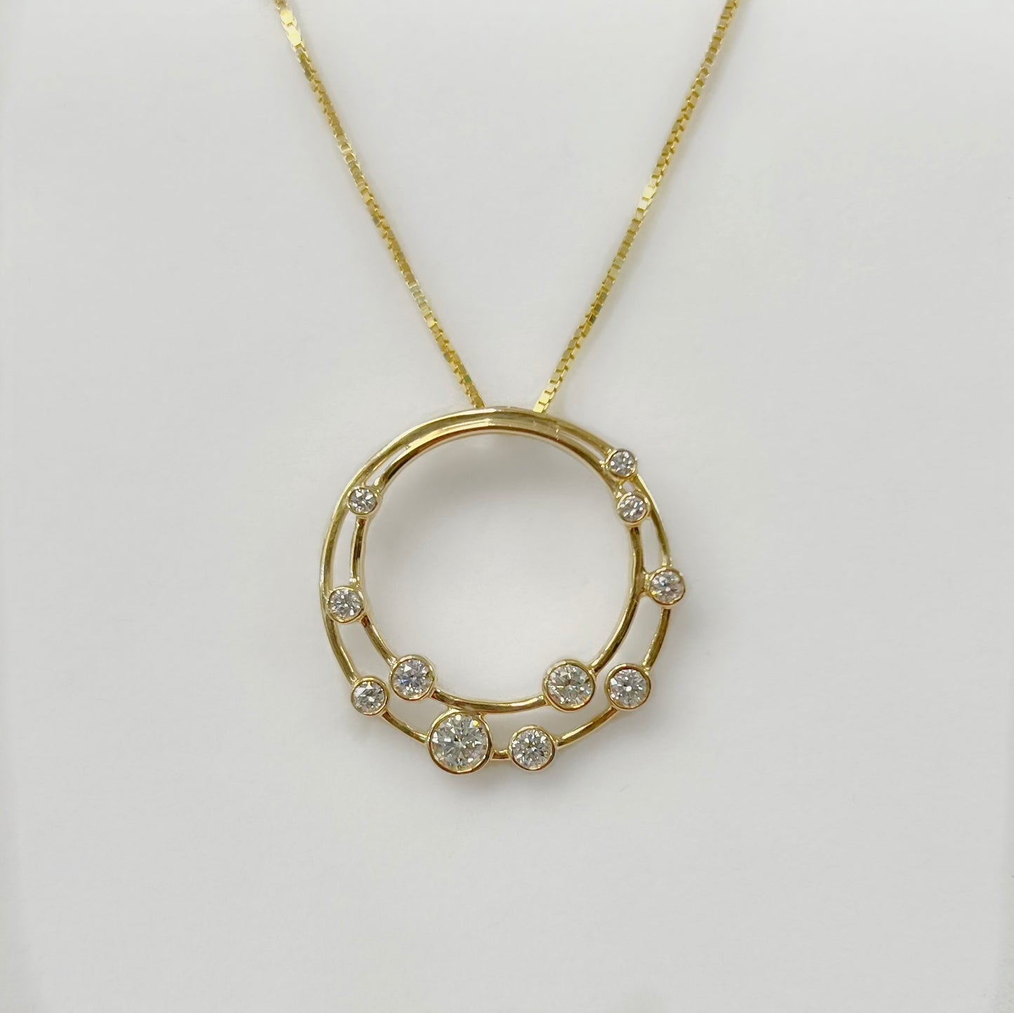 Striking 9ct Yellow Gold Diamond Bubble Necklace