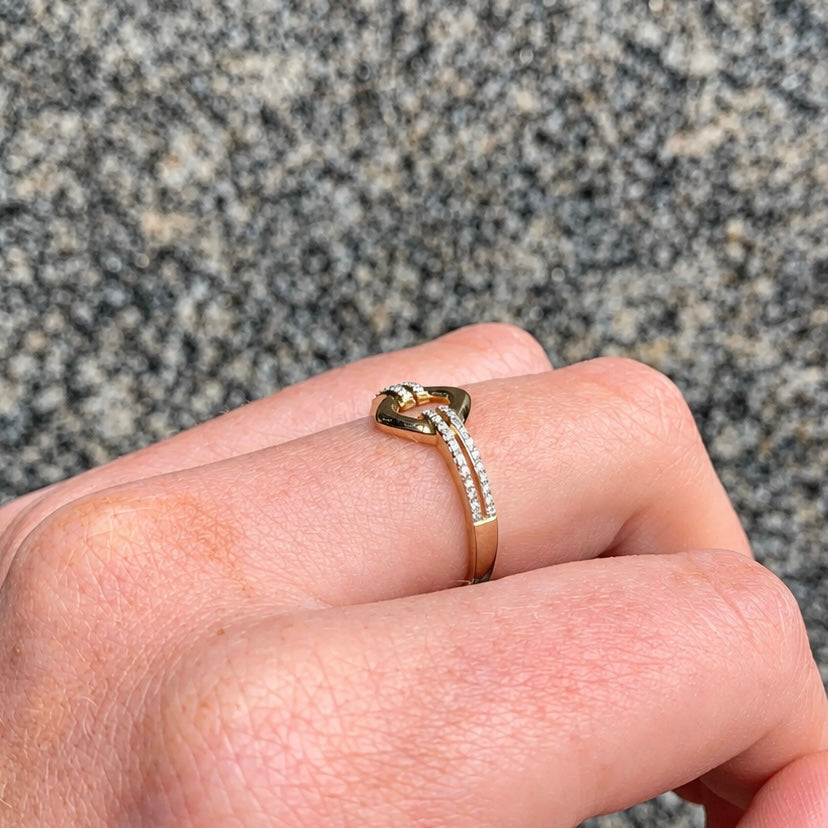 Diamond 9ct Yellow Gold Open Link Ring