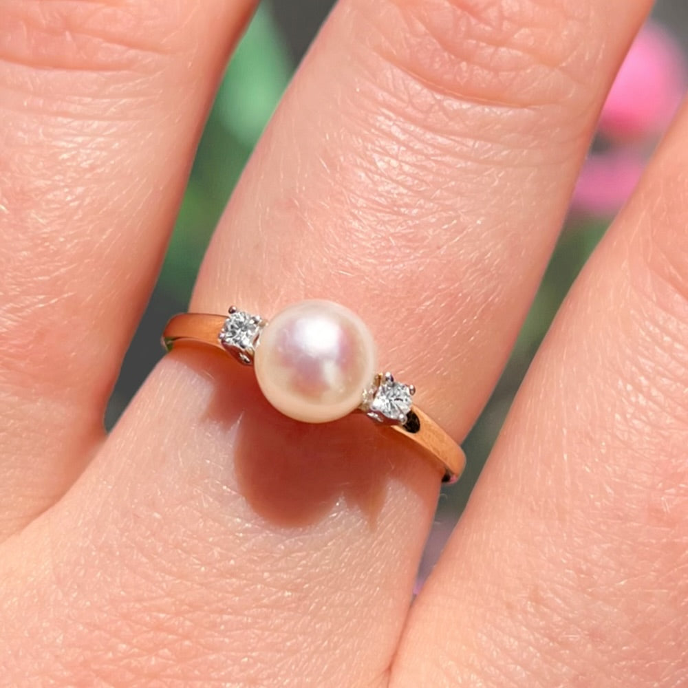 Classic Vintage Pearl and Diamond 9ct Yellow Gold Trilogy Ring | Size O ½