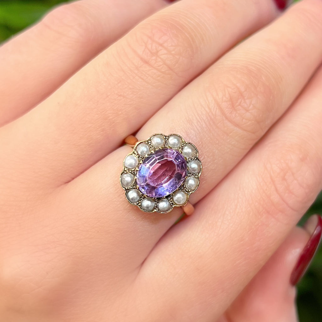 Vintage Amethyst and Pearl 9ct Yellow Gold Cluster Ring | Size O