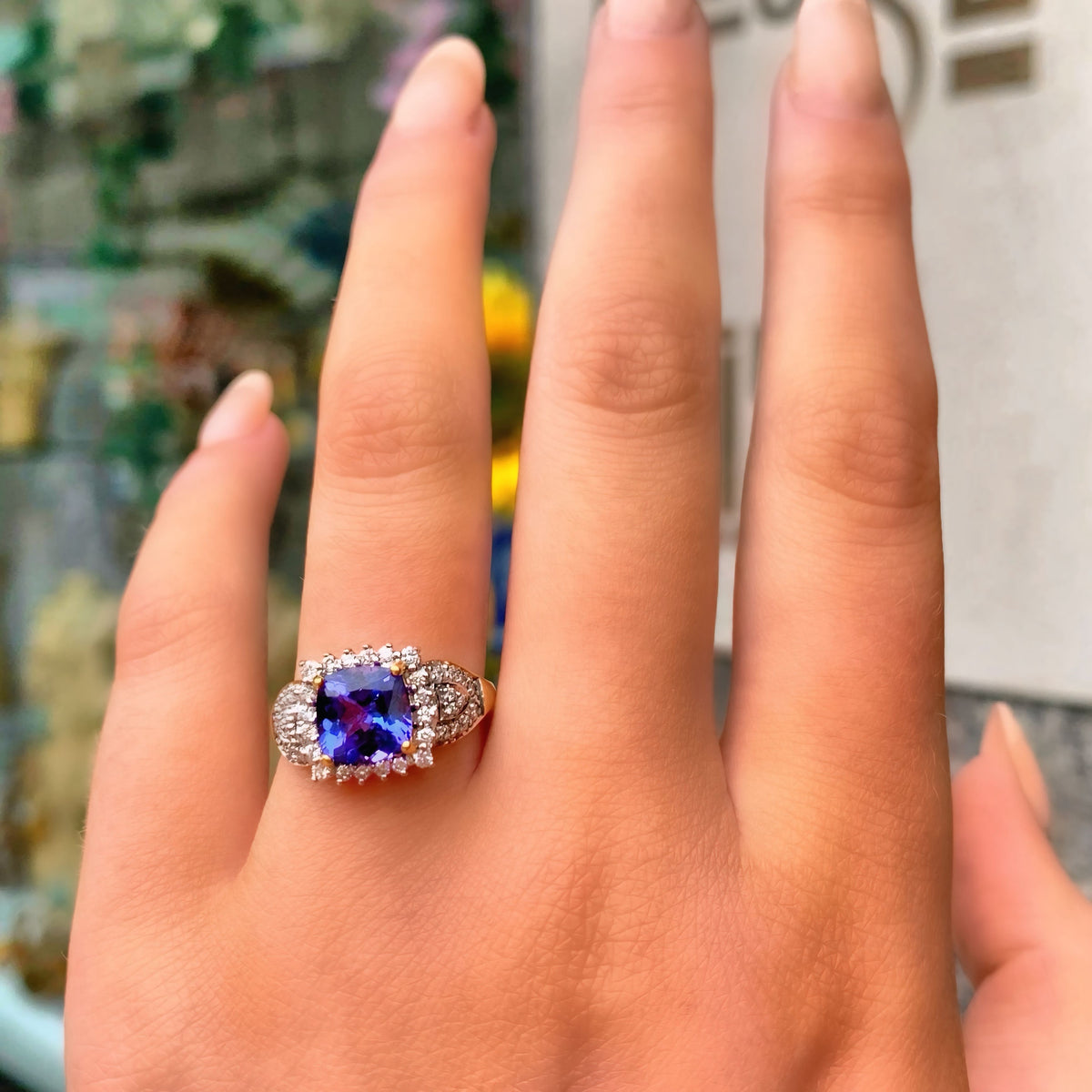 Vintage Indigo Tanzanite and Diamond 18ct Yellow Gold Cluster Chunky Ring | Size N