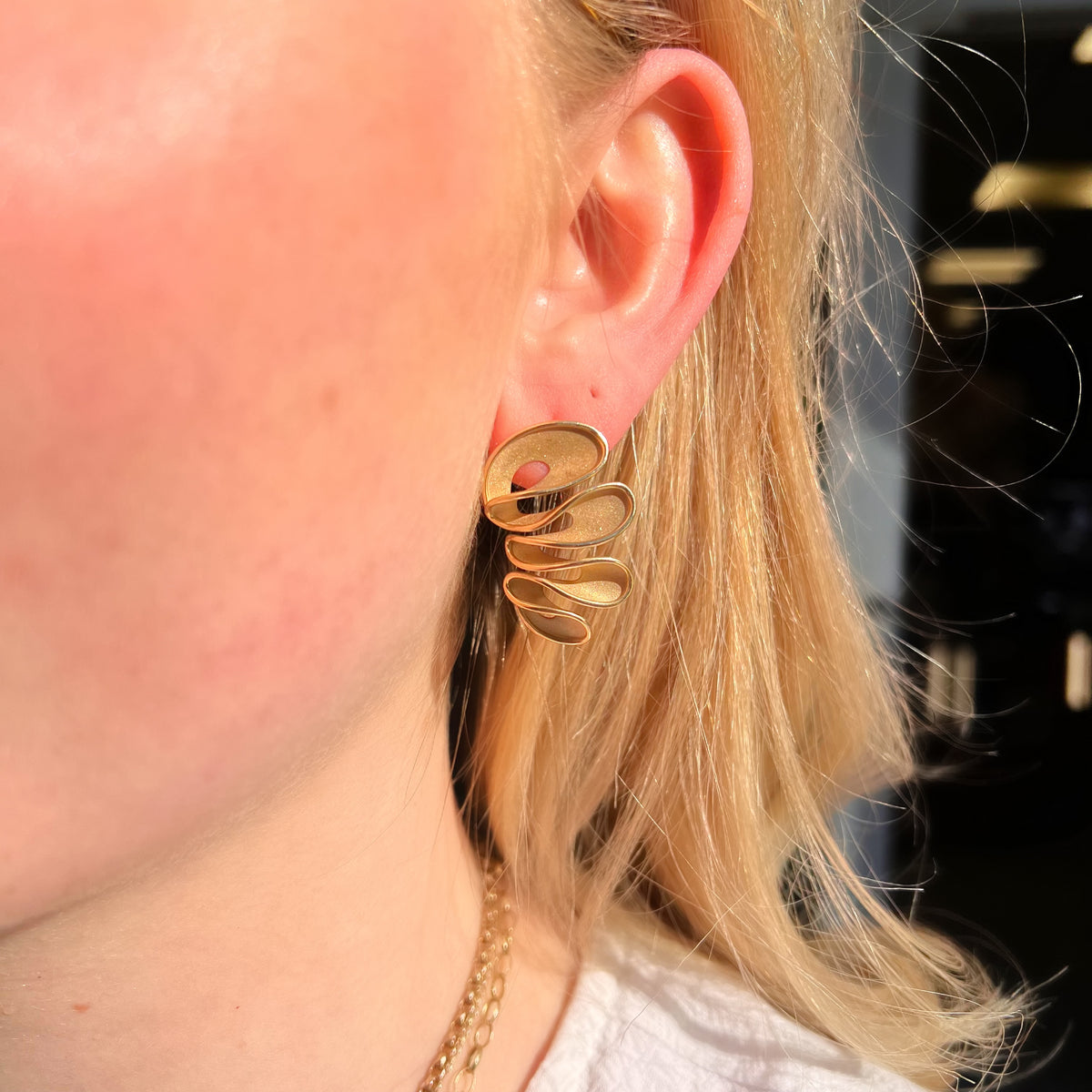 9ct Yellow Gold 3D Wave Design Earrings