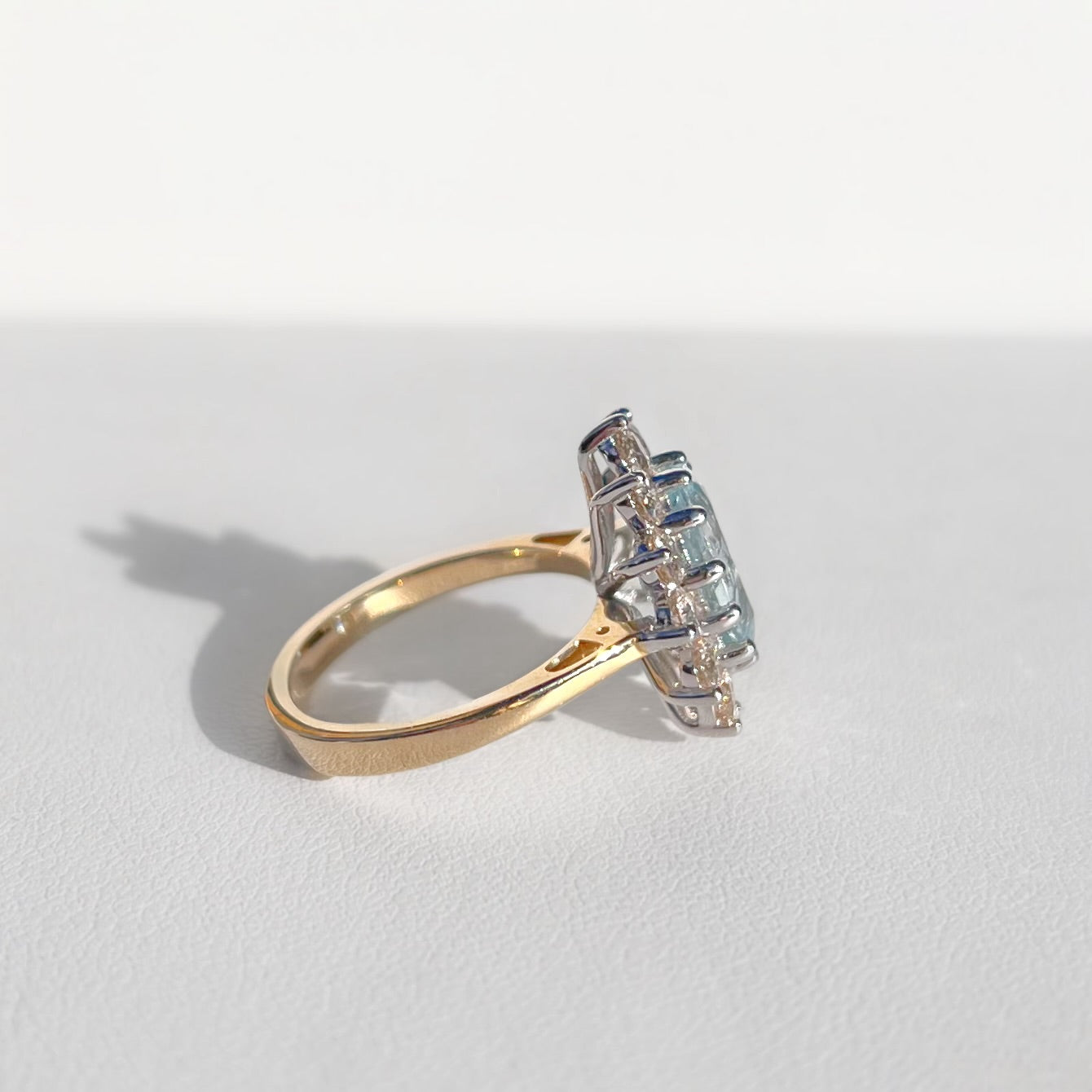 Astonishing 14k Gold Aquamarine and Diamond Classic Cluster Ring - Size N ½