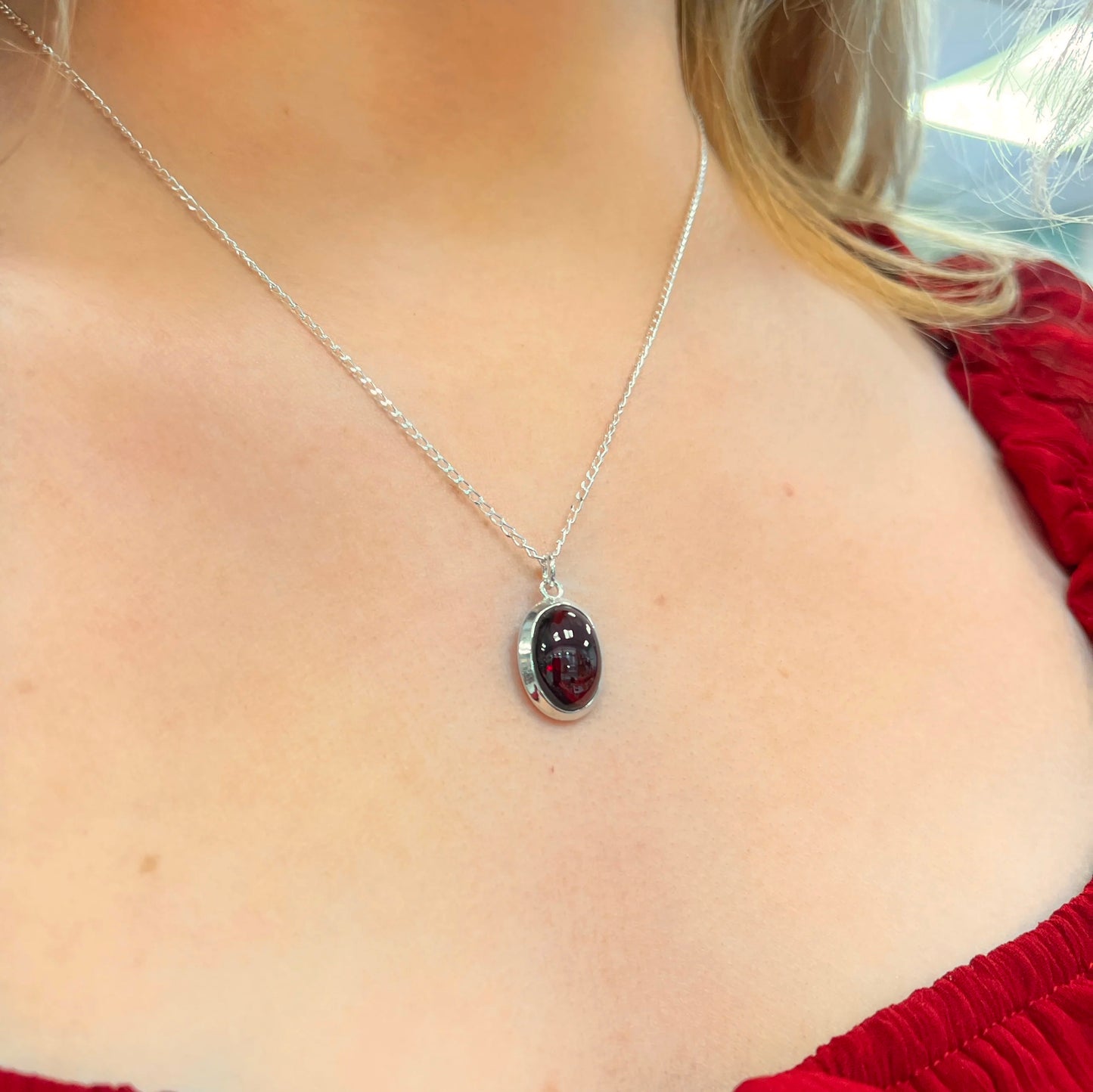 Sterling Silver Minimalistic Oval Red Garnet Necklace