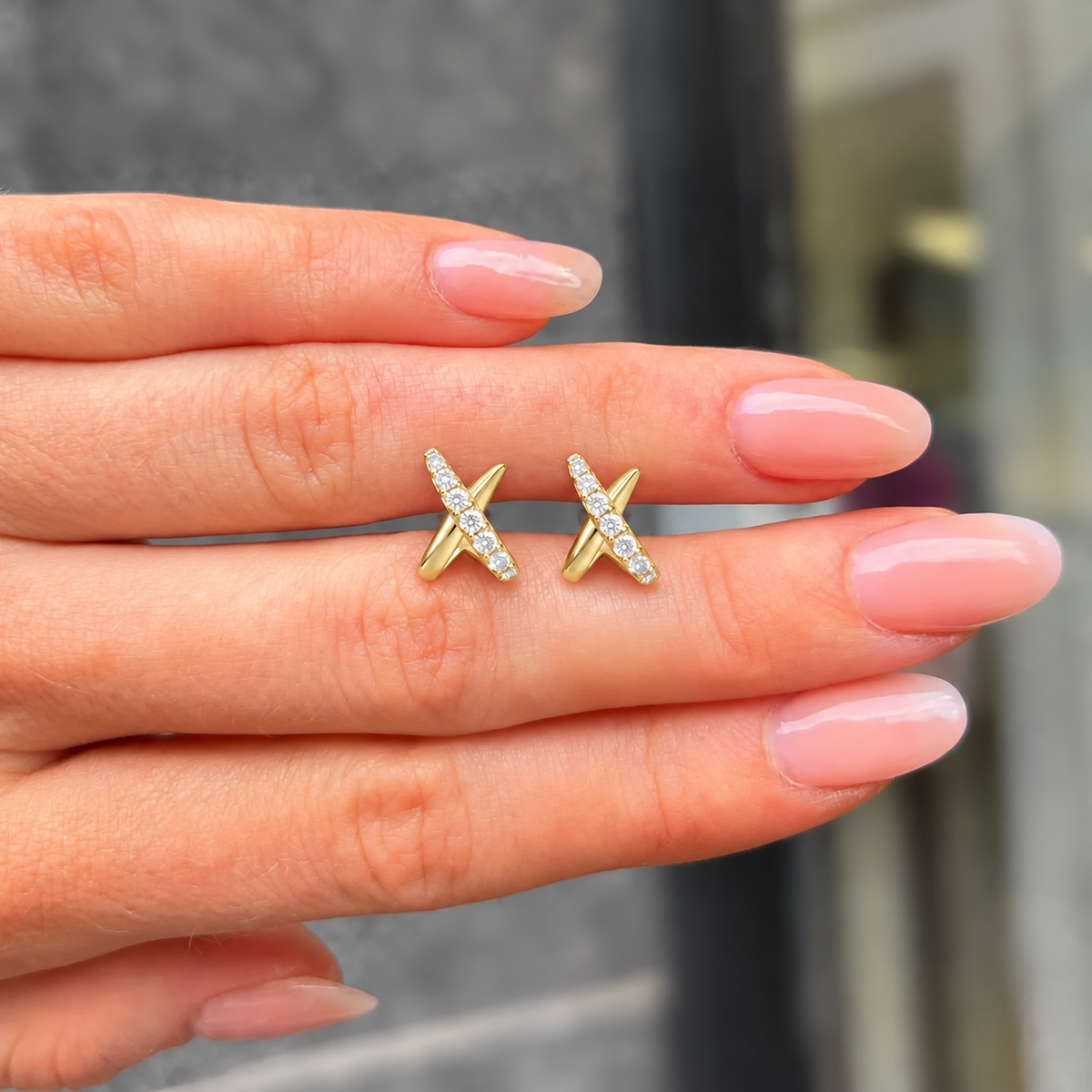 Gold Kiss Polished Pavé Stud Earrings | Ania Haie