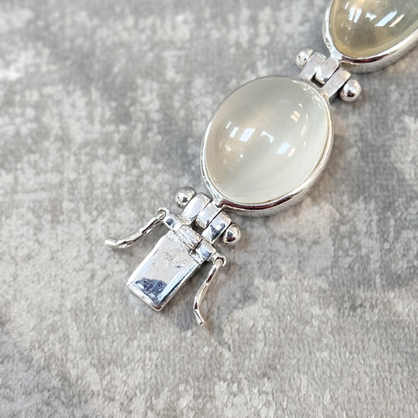 True Moonstone Graduated Five Stone Sterling Silver Chunky Bracelet