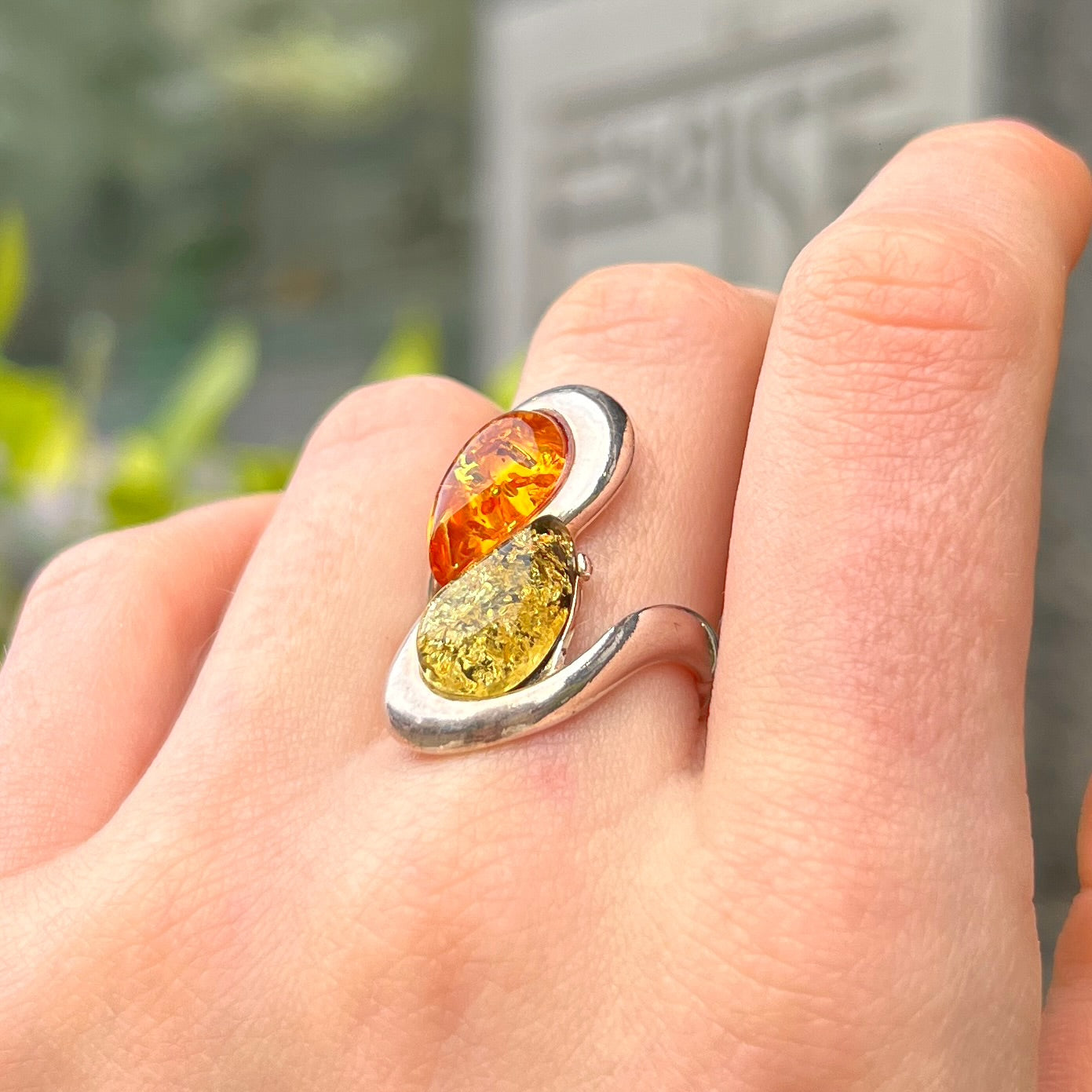 Sterling Silver Green & Orange Amber Twist Ring - Size M