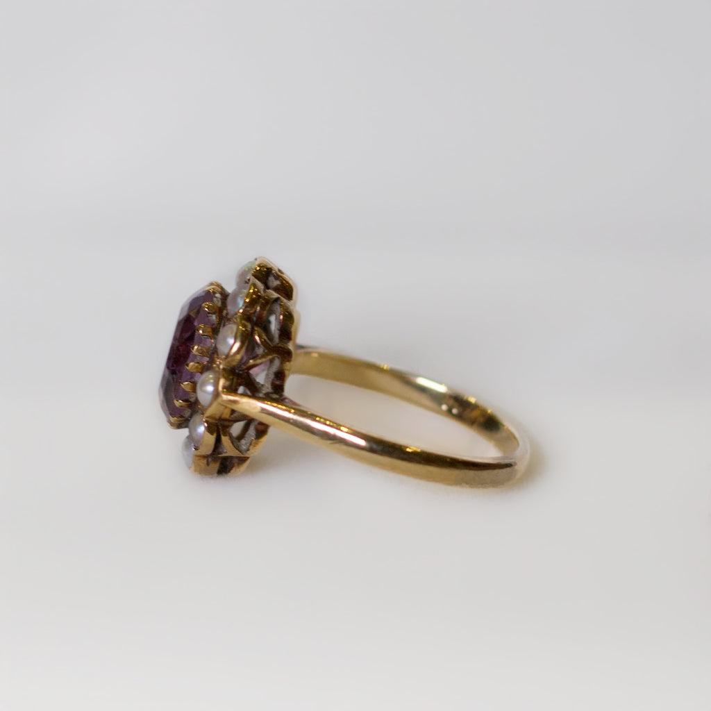 Vintage Amethyst and Pearl 9ct Yellow Gold Cluster Ring | Size O