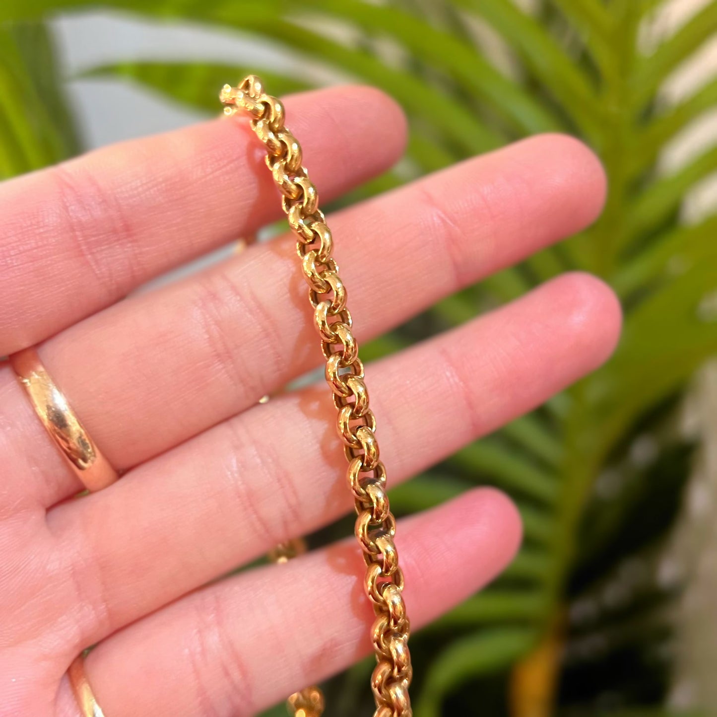 RARE Vintage Solid 9ct Yellow Gold Sawn-off Shotgun Pendant