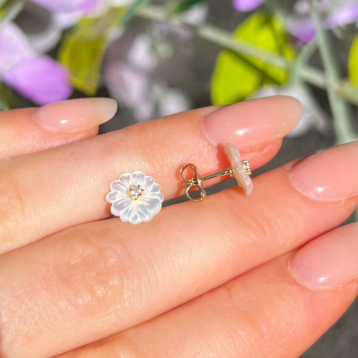 Mother of Pearl & Cubic Zirconia 9ct Gold Plated Flower Stud Earrings