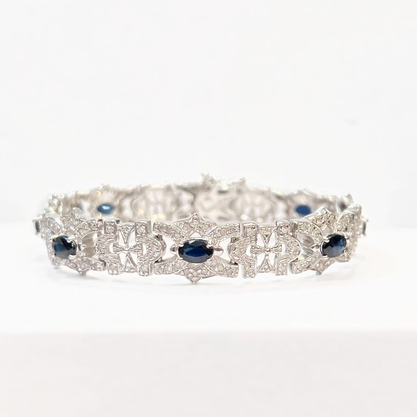 Exquisite Vintage 18ct White Gold Sapphire and Diamond Bracelet