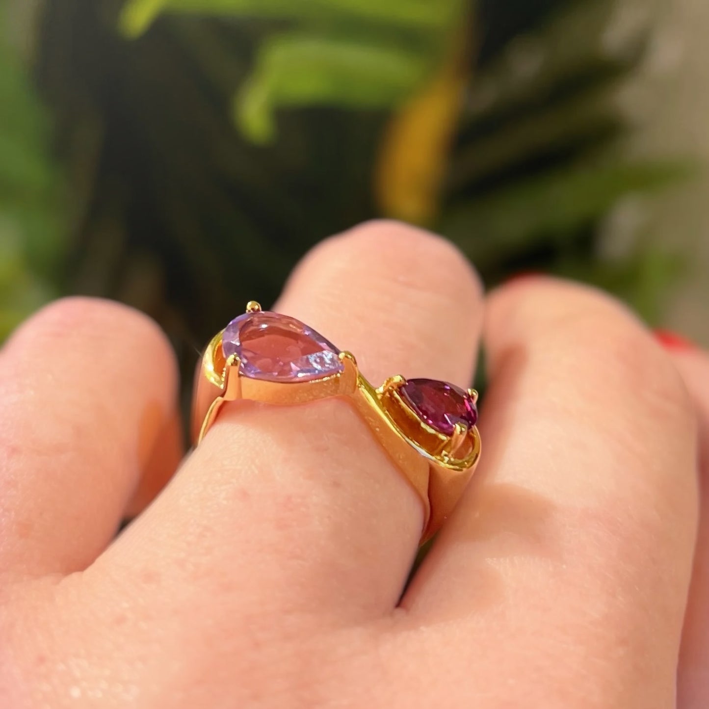 Unique & Co. Gold Burgundy & Lilac Infinity ‘Toi et Moi’ Ring - Size M ½
