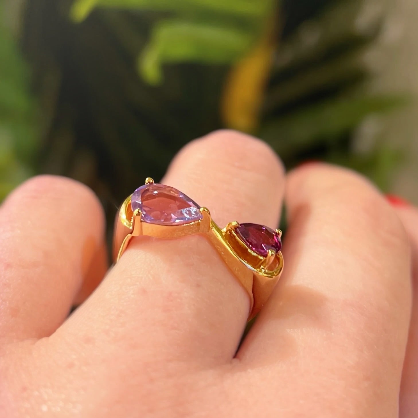 Burgundy & Lilac Gold Infinity 'Toi et Moi' Ring | Size M ½ | Unique & Co.