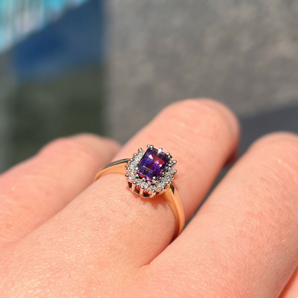 Vintage Emerald Cut Amethyst and Diamond 9ct Yellow Gold Halo Cluster Ring | Size K