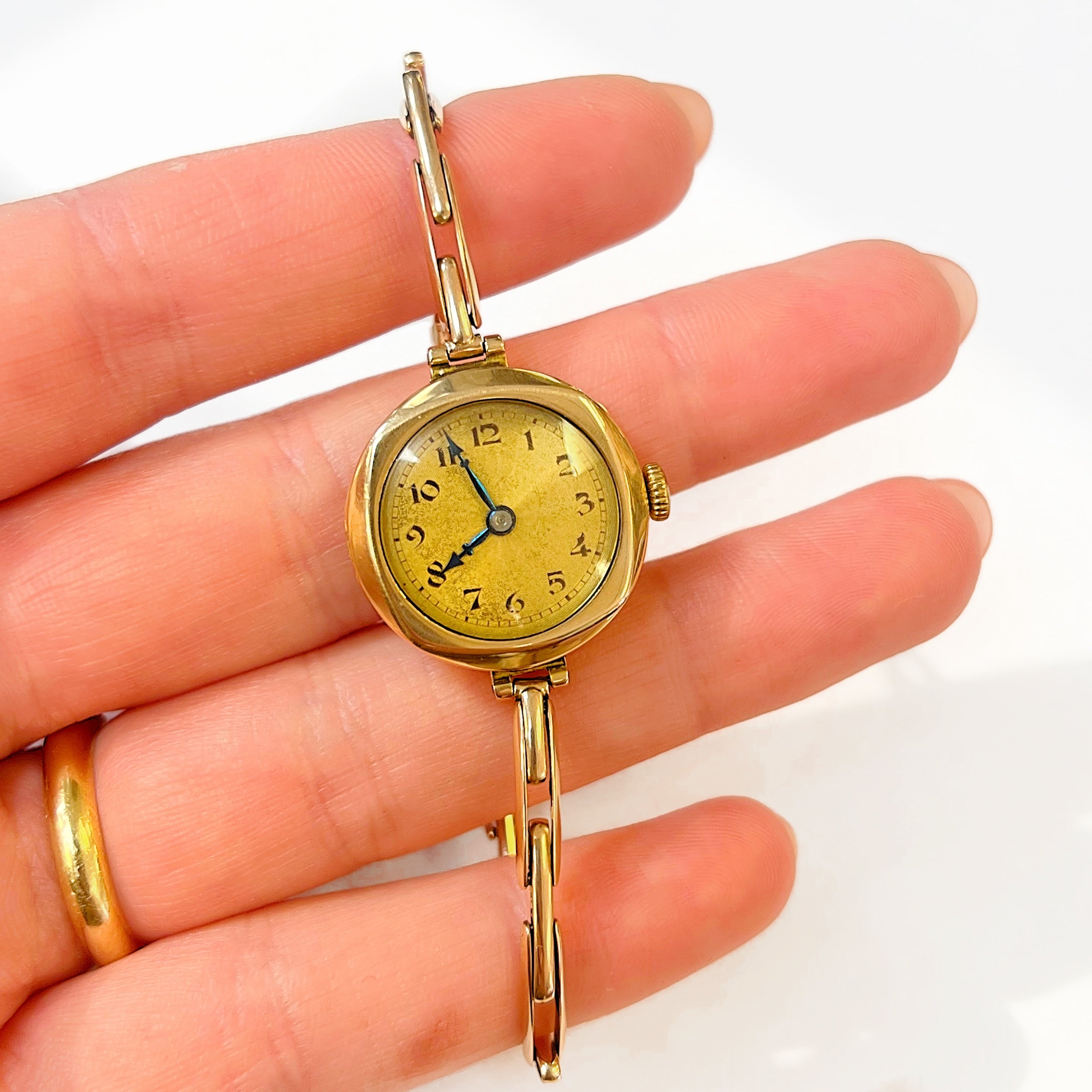 Antique 1920s 9ct Gold Ladies Unicorn Wristwatch | Rolex