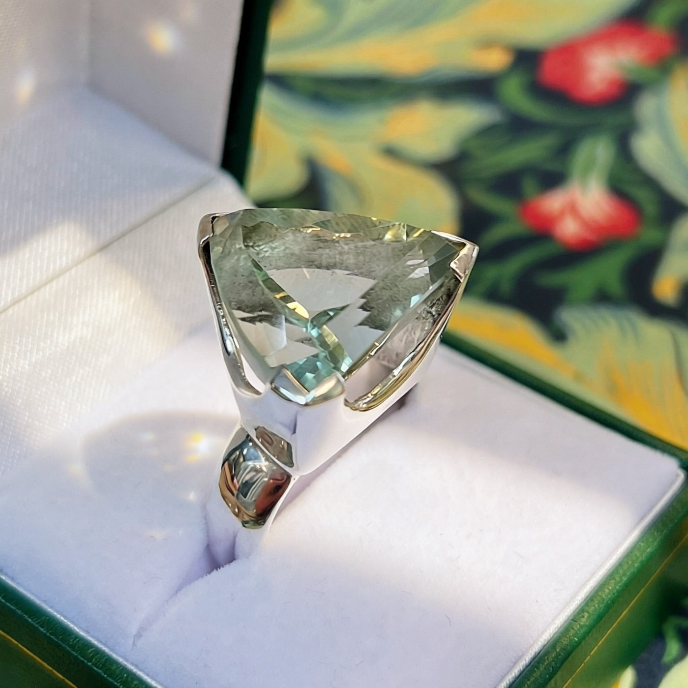 Chunky Sterling Silver Trillion-Cut Green Amethyst Cocktail Ring - Size R ½