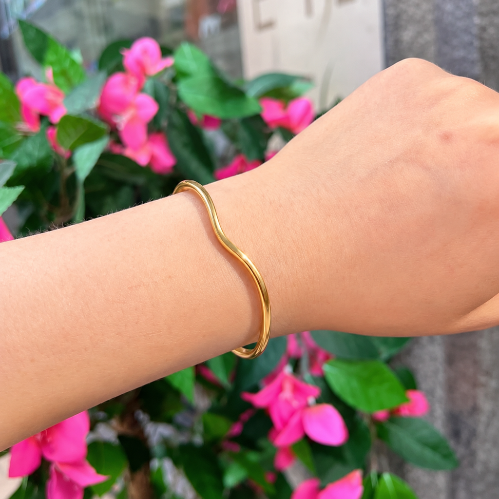 14ct Gold Plated Wave Cuff Bangle | Ania Haie