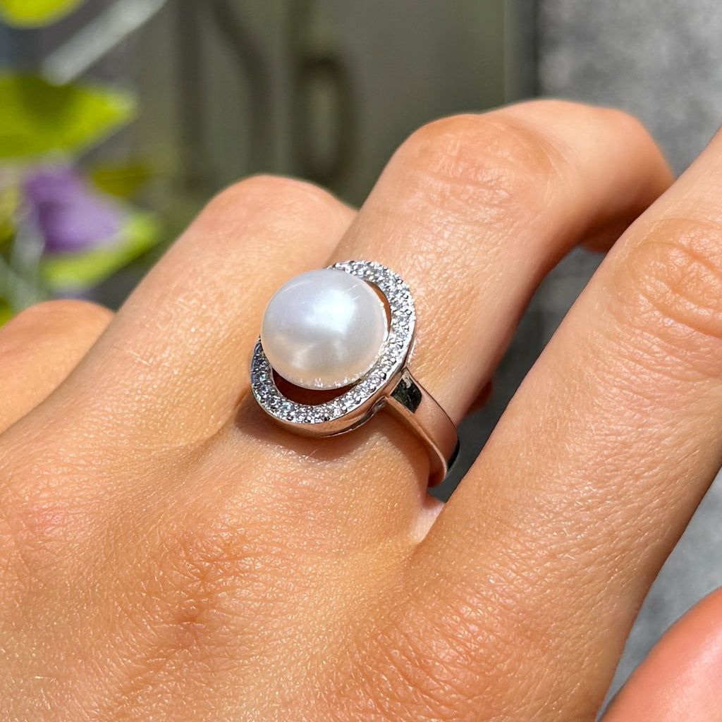 Cubic Zirconia and Pearl Sterling Silver Swirl Ring | Size M ½