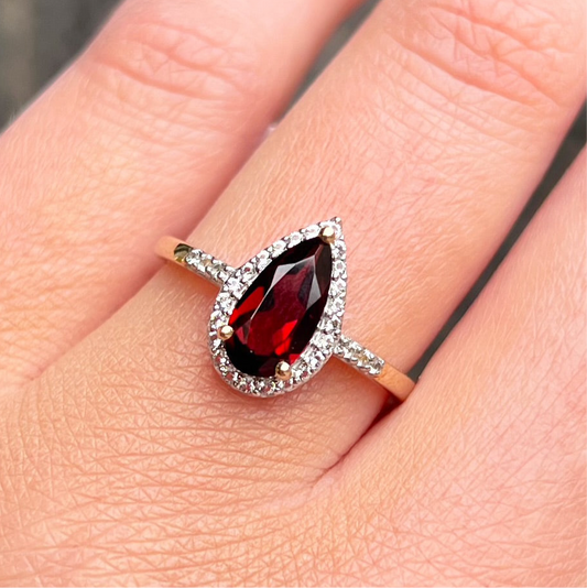 Timeless 9ct Yellow Gold Pear Shaped Garnet and Diamond Halo Ring - Size N