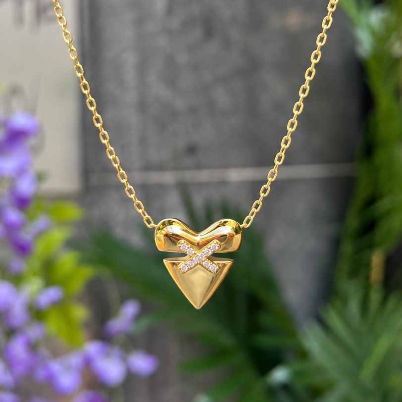 Gold Heart Kiss Pave Necklace | Ania Haie