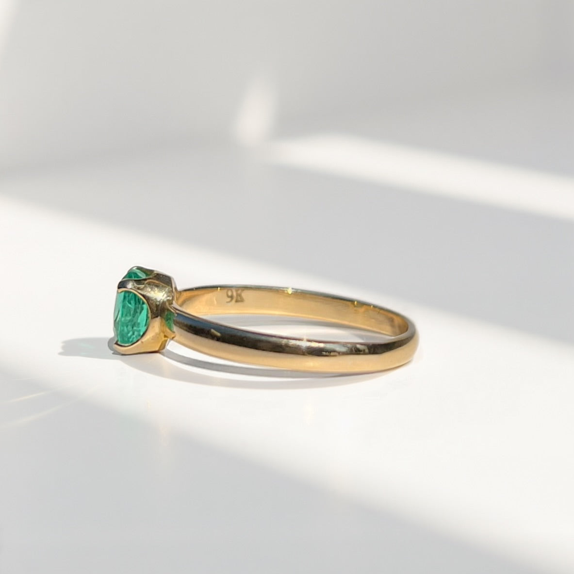 Emerald 9ct Yellow Gold Solitaire Ring | Size O