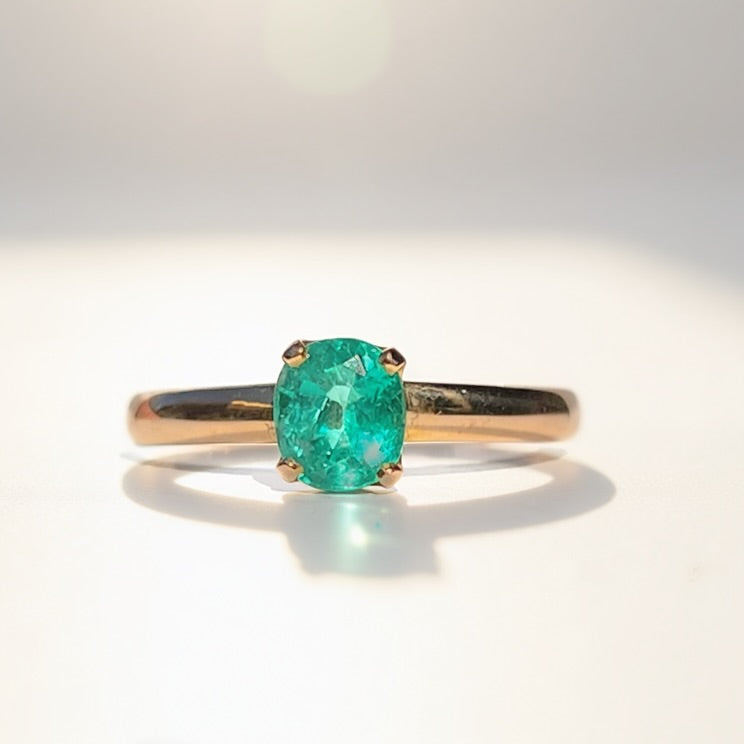 Emerald 9ct Yellow Gold Solitaire Ring | Size O